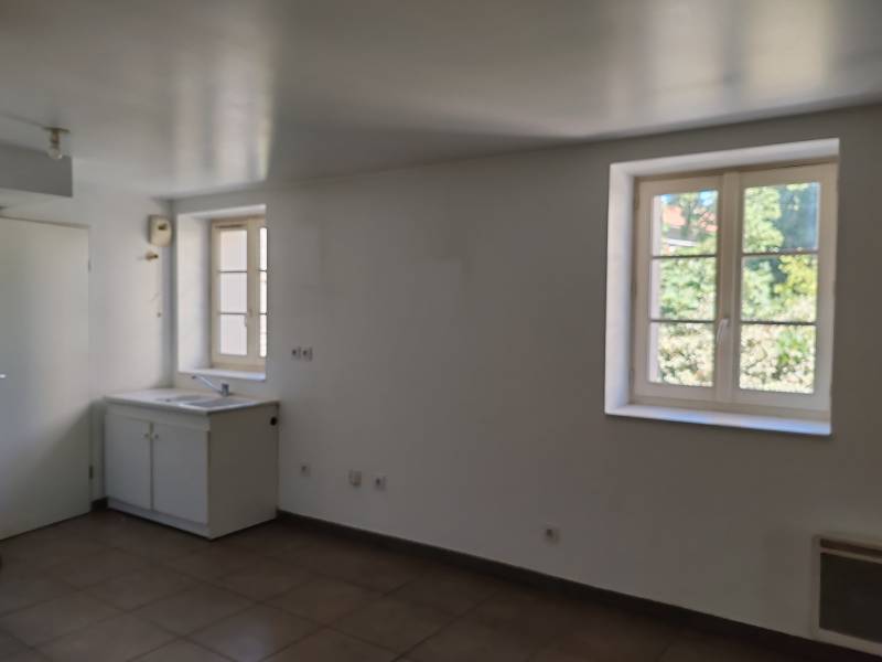 Appartement en duplex de 99m2 à vendre en centre-ville de Hyères proche des commodités